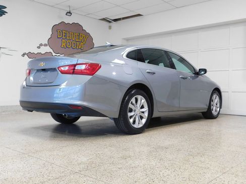 Used 2023 Chevrolet Malibu LT FWD image 7