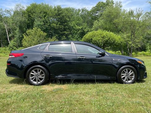 Used 2020 Kia Optima LX FWD image 28