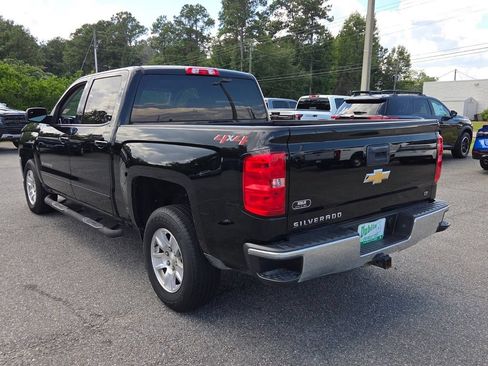Used 2018 Chevrolet Silverado 1500 LT w/ All Star Edition AWD/4WD image 8