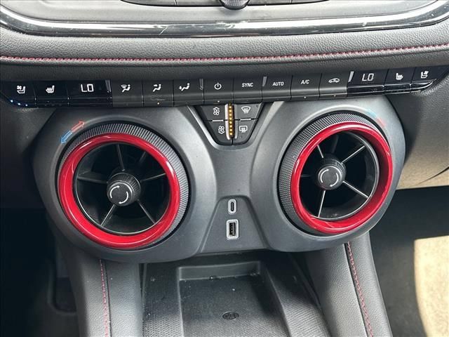 Certified 2023 Chevrolet Blazer RS w/ Driver Confidence II Package FWD image 32