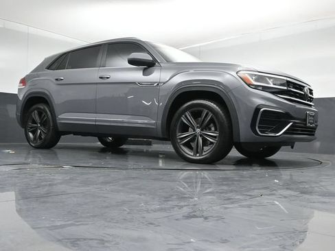 Used 2021 Volkswagen Atlas Cross Sport SE w/ Panoramic Sunroof Package AWD/4WD image 35