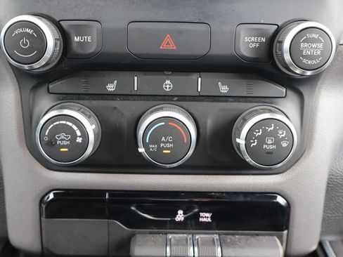 Used 2023 RAM 1500 Big Horn AWD/4WD image 12