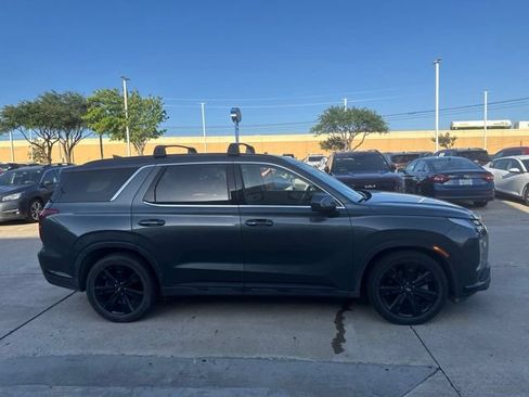 Used 2023 Hyundai Palisade XRT FWD image 2
