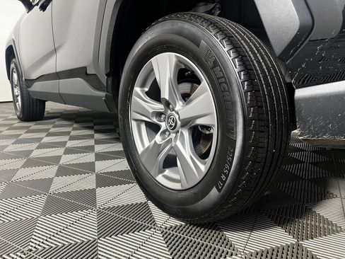 Certified 2025 Toyota RAV4 XLE FWD image 23
