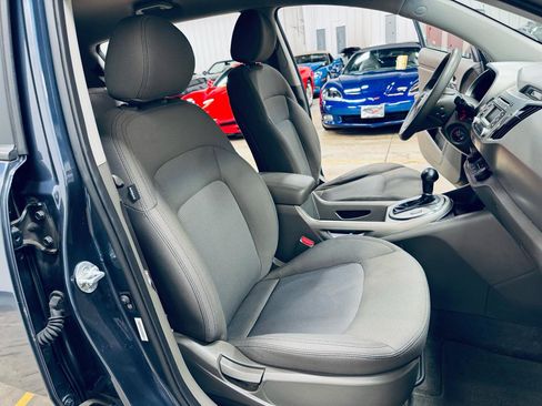 Used 2014 Kia Sportage LX image 32