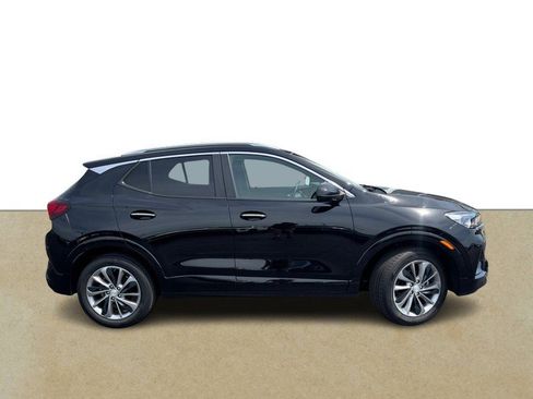 Used 2023 Buick Encore GX Select w/ Sport Touring Package AWD/4WD image 2