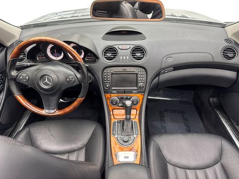 Used 2009 Mercedes-Benz SL 550 image 49