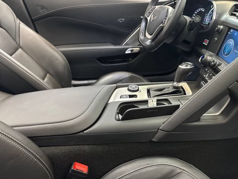 Used 2019 Chevrolet Corvette Grand Sport w/ Carbon Flash Badge Package RWD image 29
