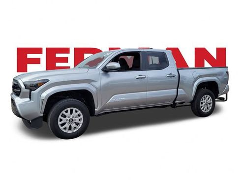 Used 2024 Toyota Tacoma SR5 image 4