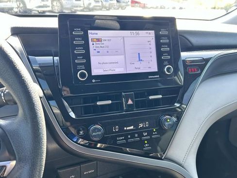 Used 2023 Toyota Camry LE image 19