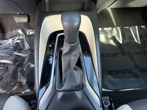 Used 2024 Toyota Corolla LE image 19