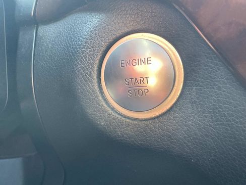 Used 2018 Mercedes-Benz GLS 550 4MATIC image 27