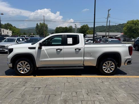 Used 2024 GMC Sierra 1500 Pro w/ Pro Value Package AWD/4WD image 5