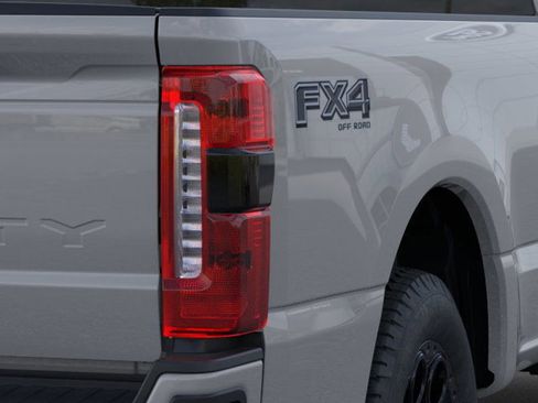New 2026 Ford F350 Lariat w/ Black Appearance Package image 21