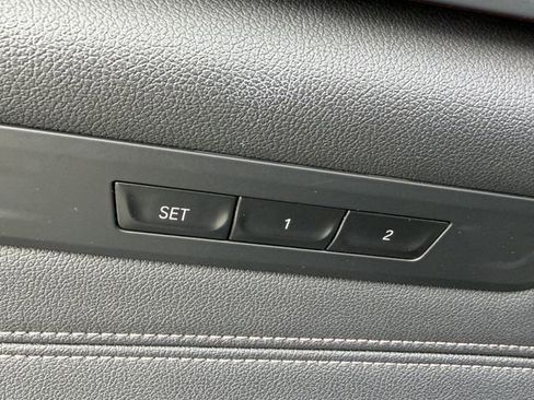 Used 2023 BMW 530i image 18