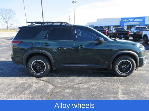 Used 2023 Nissan Pathfinder Rock Creek image 6