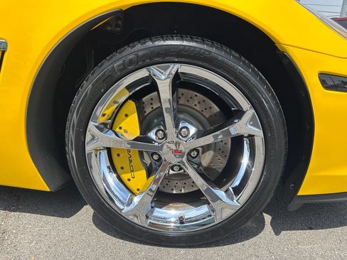 Used 2011 Chevrolet Corvette Grand Sport w/ Preferred Equipment Group RWD image 25