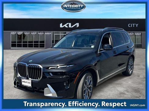 Used 2024 BMW X7 xDrive40i w/ Executive Package AWD/4WD image 4