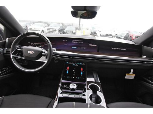 New 2026 Cadillac Escalade ESV Luxury AWD/4WD image 9