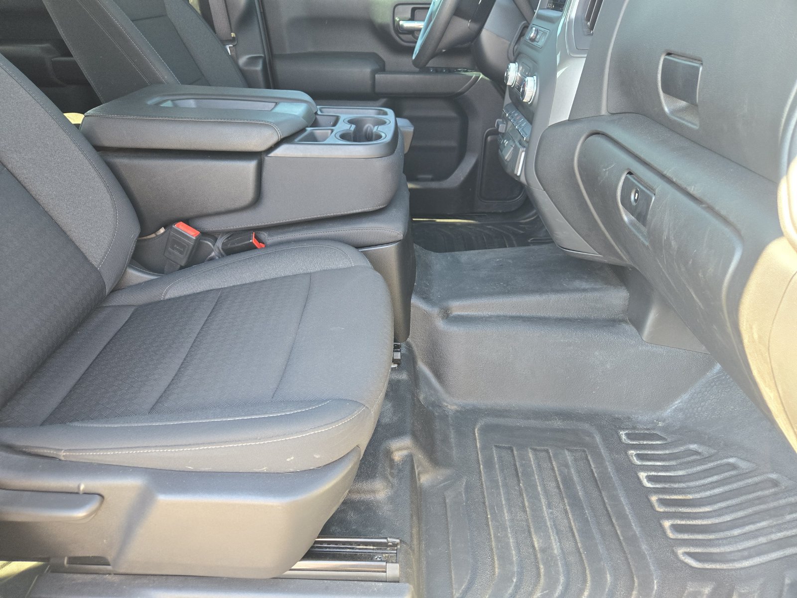 Used 2025 GMC Sierra 2500 Pro w/ Convenience Package AWD/4WD image 16