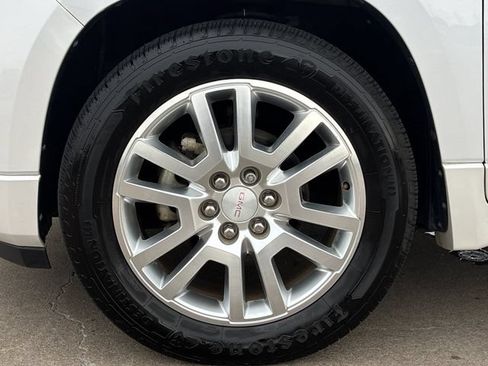 Used 2016 GMC Acadia Denali FWD image 29