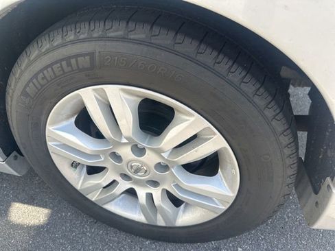 Used 2011 Nissan Altima 2.5 S w/ Convenience Pkg image 8