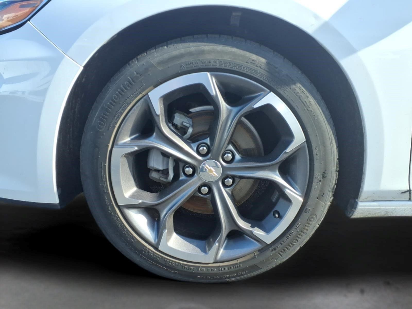 Used 2024 Chevrolet Malibu LT FWD image 4