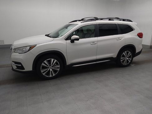 Used 2019 Subaru Ascent Limited w/ Popular Package #3 AWD/4WD image 2