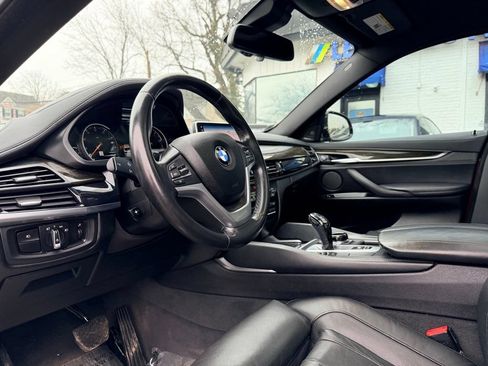 Used 2018 BMW X6 sDrive35i RWD image 15