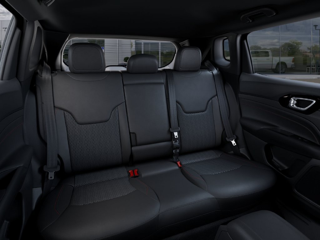 New 2026 Jeep Compass Trailhawk AWD/4WD image 18