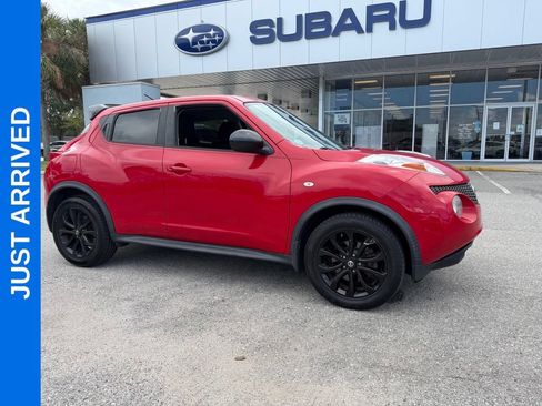 Used 2014 Nissan Juke S w/ Midnight Edition 2.0 FWD image 1