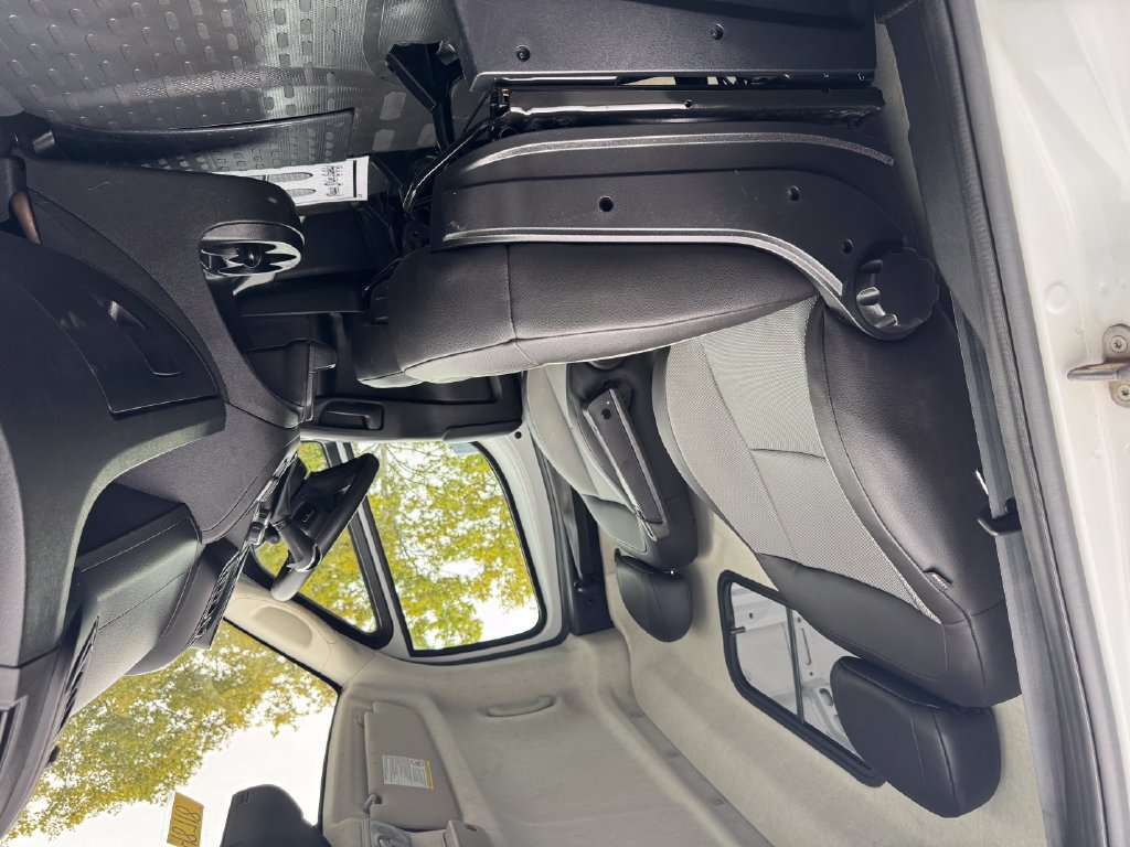 Used 2024 RAM ProMaster 2500 w/ Convenience Group FWD image 10