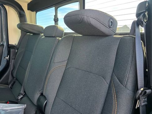 New 2026 Jeep Gladiator Sport image 9