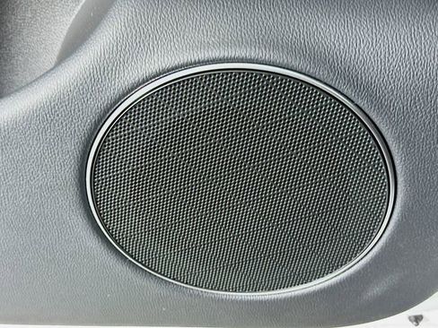 Used 2025 Genesis GV70 2.5T AWD/4WD image 19