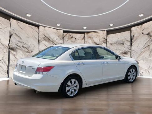 Used 2010 Honda Accord EX-L image 9