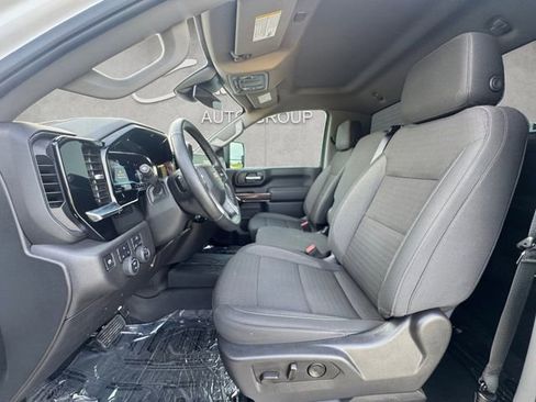 Used 2025 Chevrolet Silverado 3500 LT AWD/4WD image 19