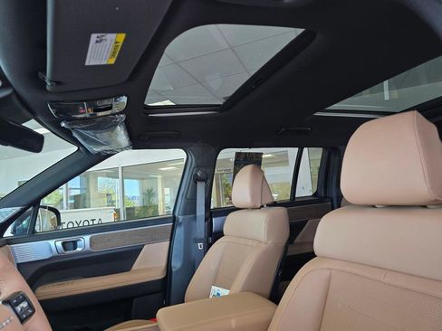 New 2026 Hyundai Santa Fe Limited AWD/4WD image 19