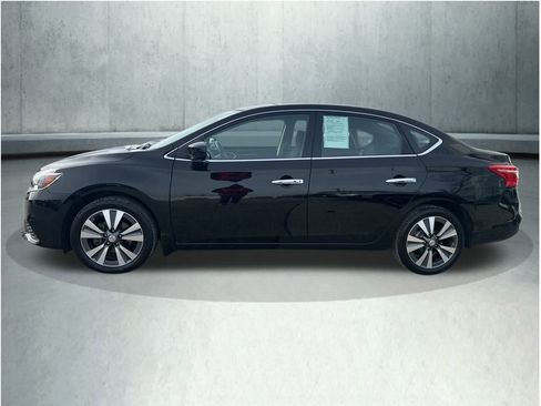 Used 2019 Nissan Sentra SV w/ Special Edition Package image 2