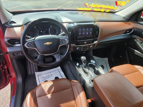 Used 2021 Chevrolet Traverse High Country AWD/4WD image 26