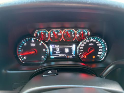 Used 2019 Chevrolet Tahoe LT image 23