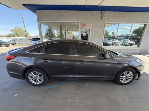Used 2017 Hyundai Sonata SE FWD image 9