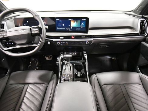 Certified 2026 Kia Sorento SX Prestige AWD/4WD image 3