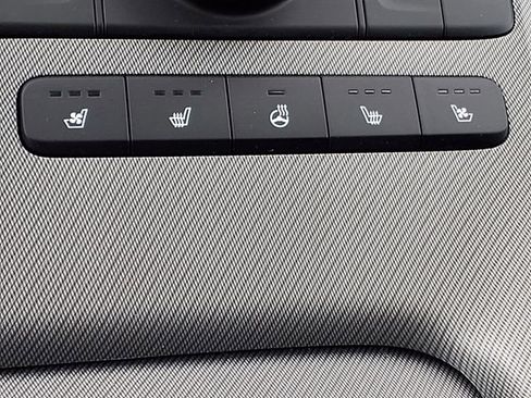 Used 2025 Hyundai Palisade SEL FWD image 13