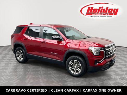 Certified 2025 GMC Terrain Elevation AWD/4WD image 1