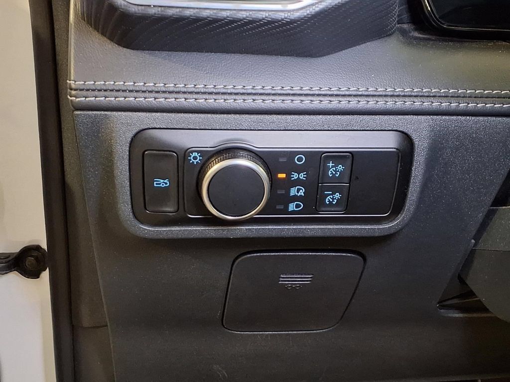 Used 2024 Ford Mustang Premium RWD image 17