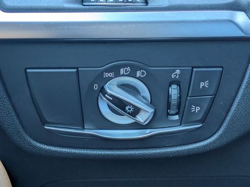 Used 2023 BMW X3 xDrive30i w/ Premium Package image 16