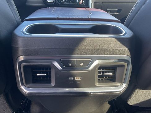 Used 2024 GMC Sierra 1500 Denali Ultimate image 13