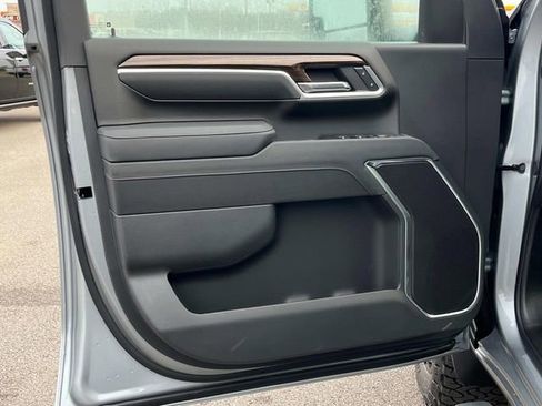 New 2026 Chevrolet Silverado 2500 LT w/ Trail Boss Package image 24