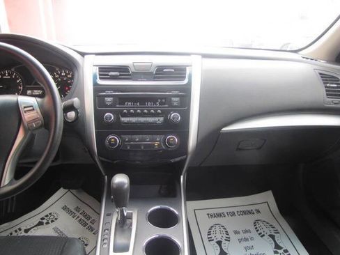 Used 2015 Nissan Altima 2.5 S w/ Power Driver Seat Package image 18