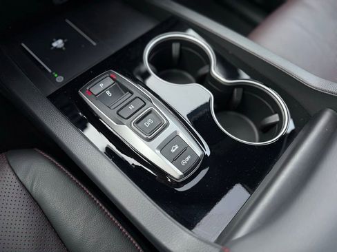 Certified 2025 Honda Ridgeline Black Edition image 29